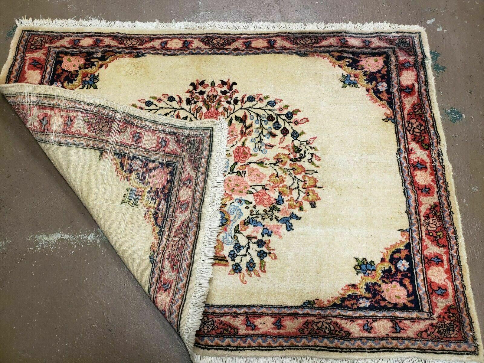 2' 7" X 3' 6" Antique Rug Hand Knotted Pictorial Wool Oriental Flowers - Jewel Rugs