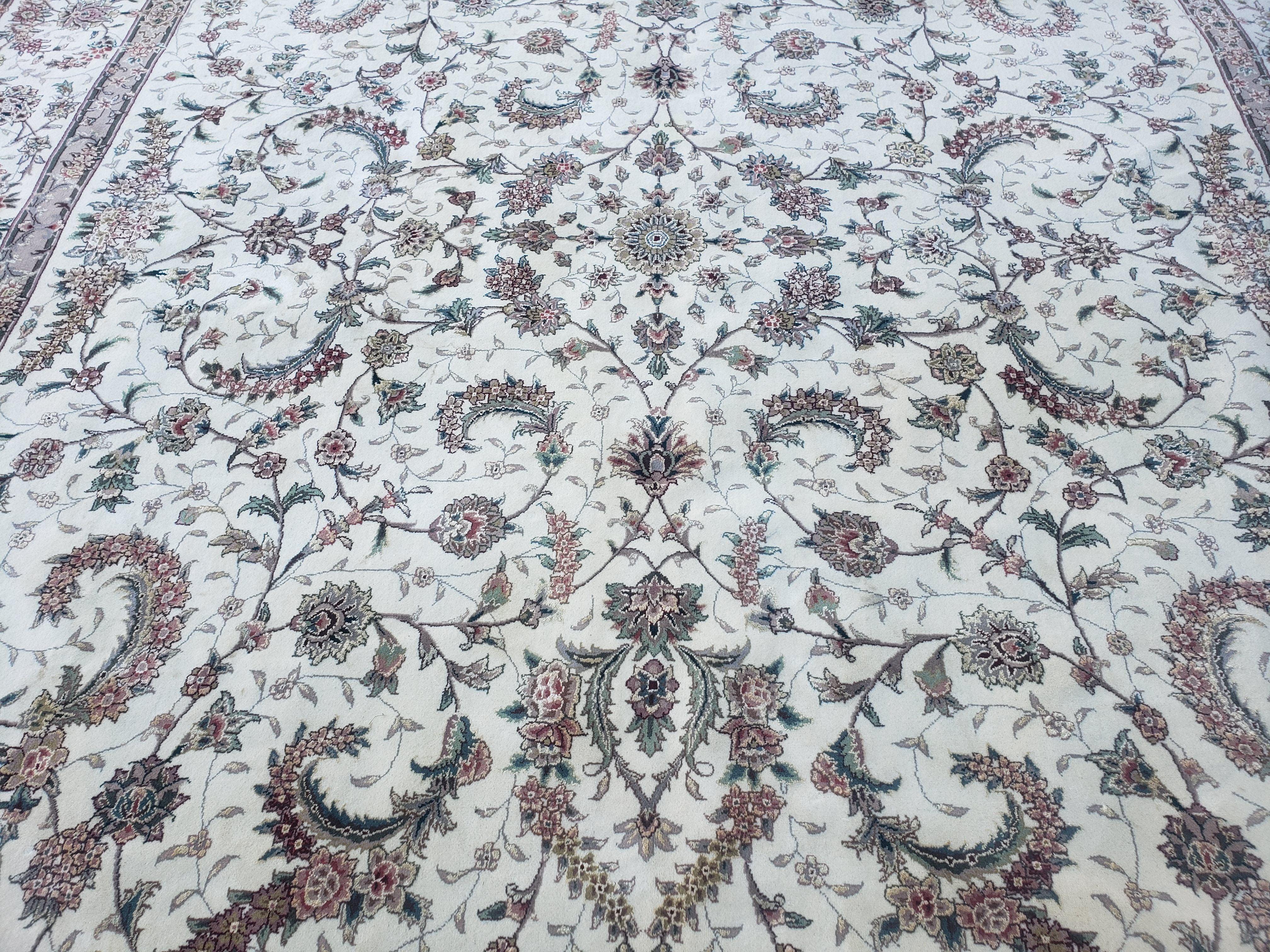 10' X 14' Handmade Oriental Wool Rug Silk Accents Floral Carpet - Jewel Rugs