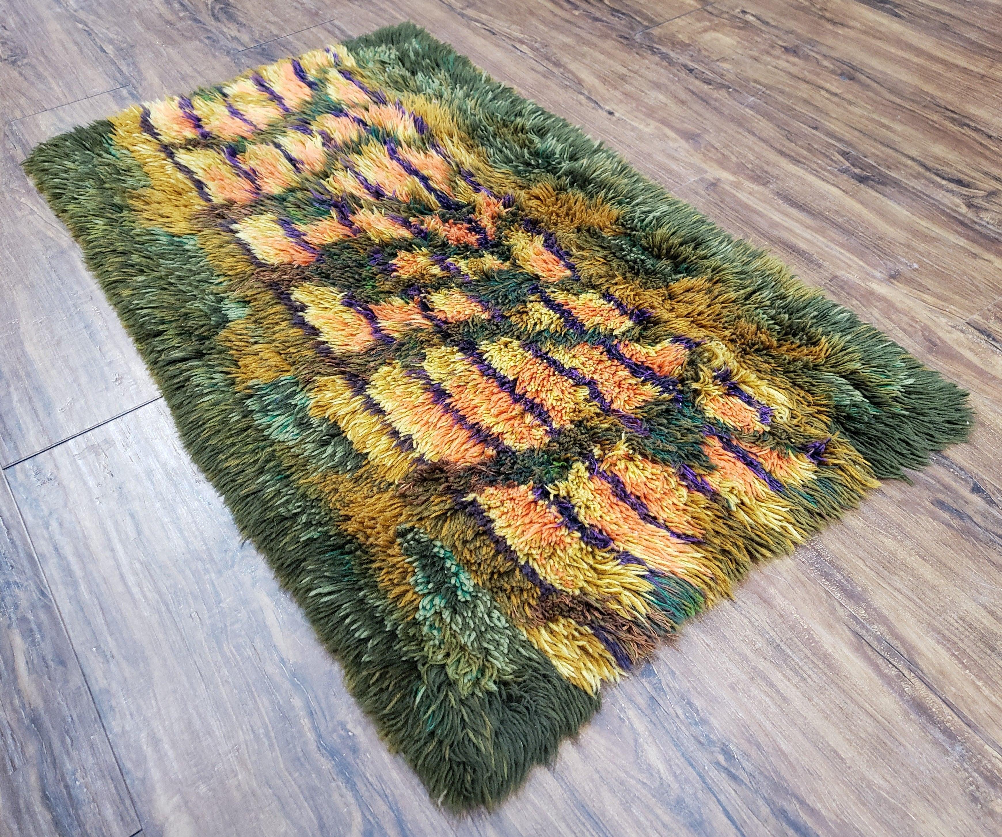 1960s Ege Rya Shag Rug 2x4, Green Rya Carpet, Mid-Century Vintage Shag Rug, 2 x 4 Soft High Pile Accent Rug, Modern Danish Shag Rug - Jewel Rugs