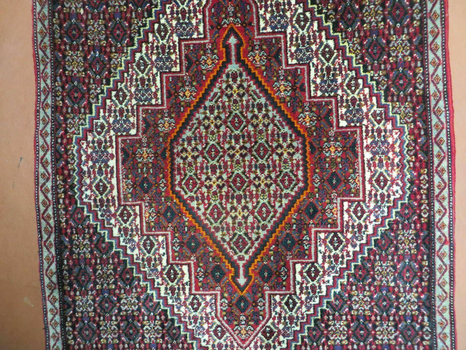 28" X 40" Vintage Handmade Chinese Geometric Oriental Wool Rug Carpet 2.5' x 3.5' - Jewel Rugs