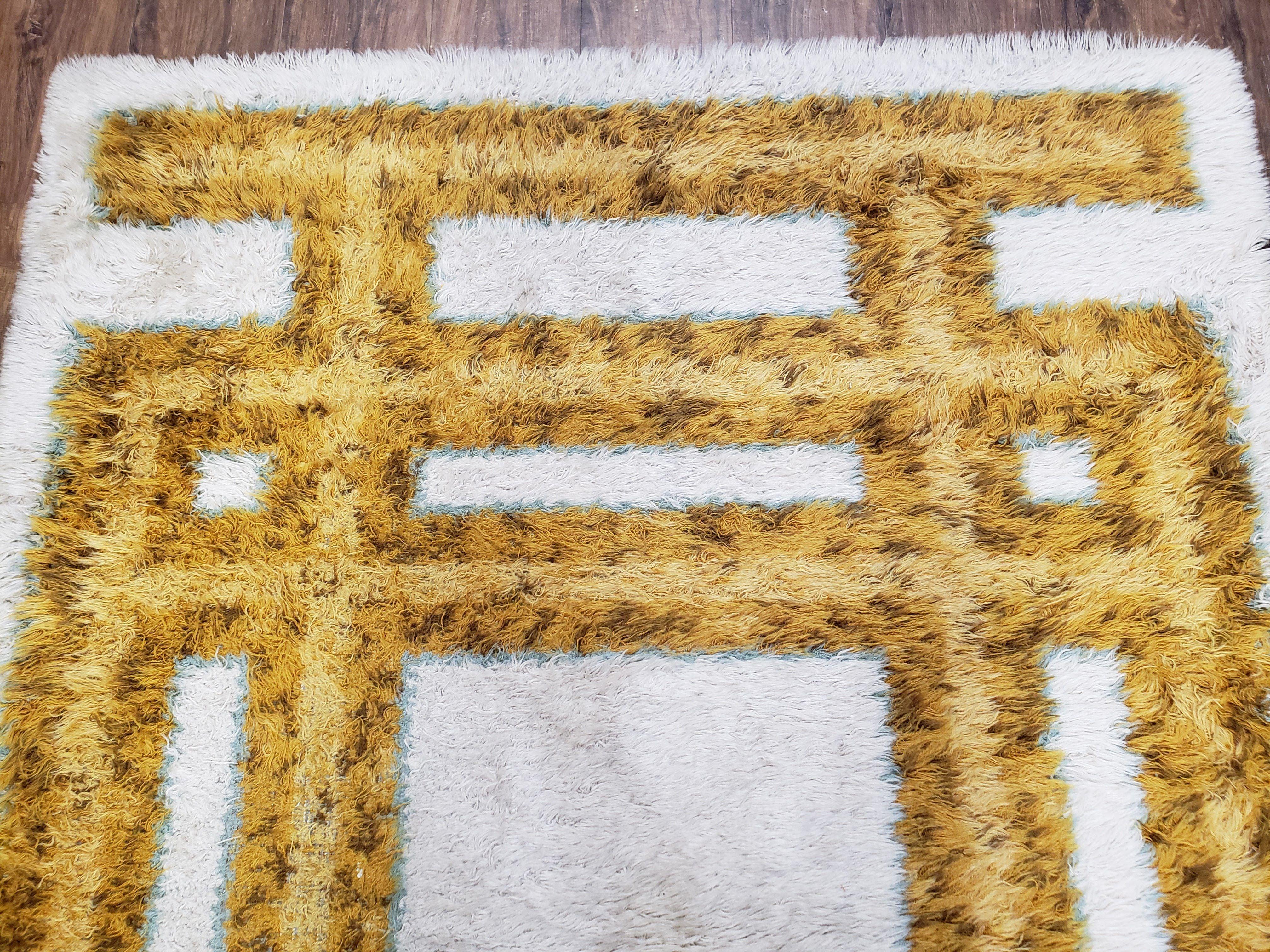 Mid-Century Danish Shag Rug 4.9 x 6.4, Ivory & Gold Vintage Shag Rug, Modern Carpet, Soft Wool High Pile Rug, 1960s Rya Style Contempory Rug - Jewel Rugs