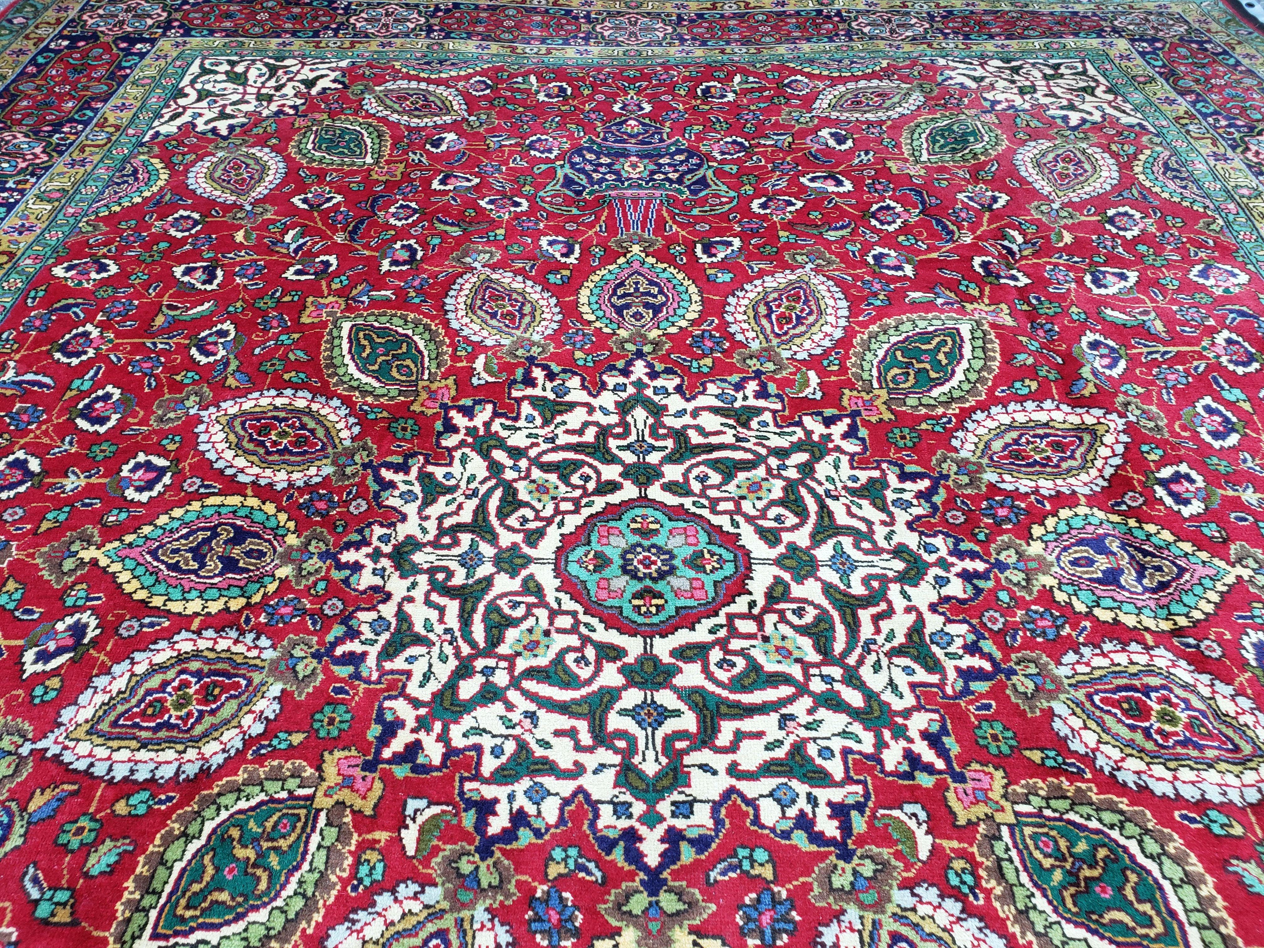 Antique Persian Carpet, Medallion, Mustafi Design, 9'7" x 12' 9" - Jewel Rugs