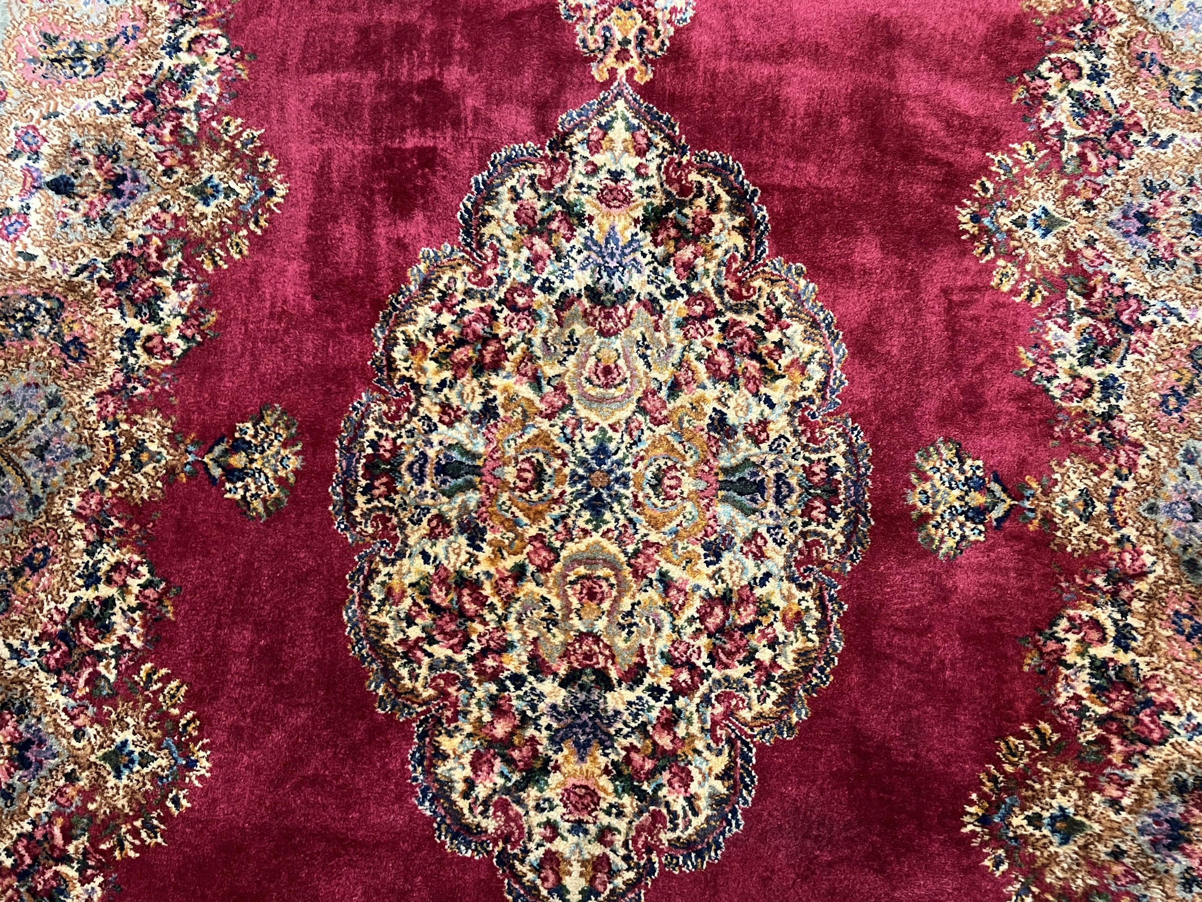 Karastan Red Medallion Kirman #762, Wool Karastan Carpet 5.9 x 9, Vintage 6x9 Area Rug, Original Collection 700 Series Discontinued, Nice - Jewel Rugs