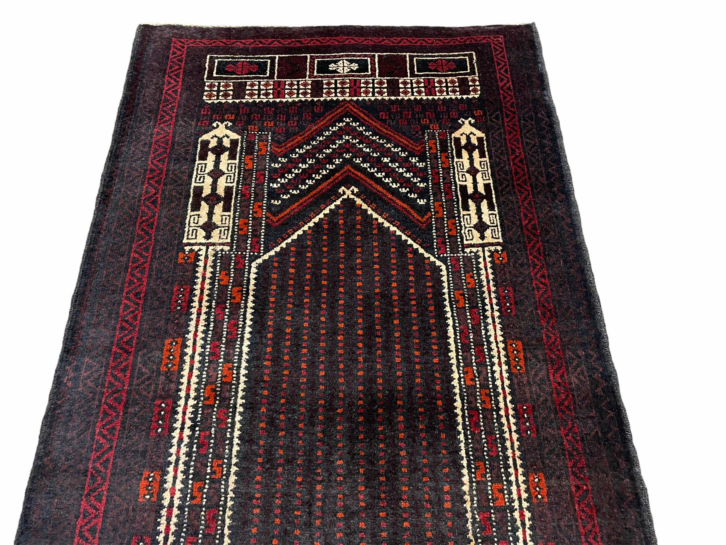 2' 9" X 4' 5" Vintage Handmade Pakistan Tribal Balouch Prayer Rug 3x5 Rug 5x3 - Jewel Rugs