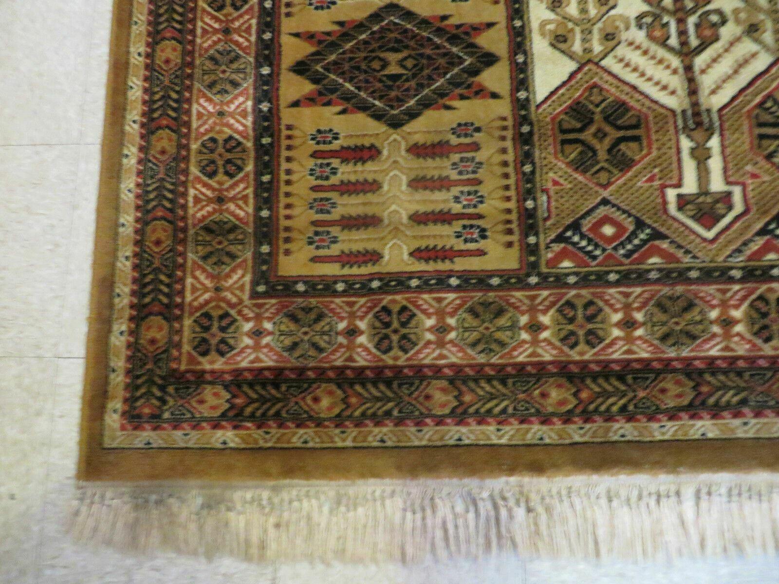 10' x 14' Vintage Power Loomed Couristan European Wool Rug Belgium Made Carpet - Jewel Rugs