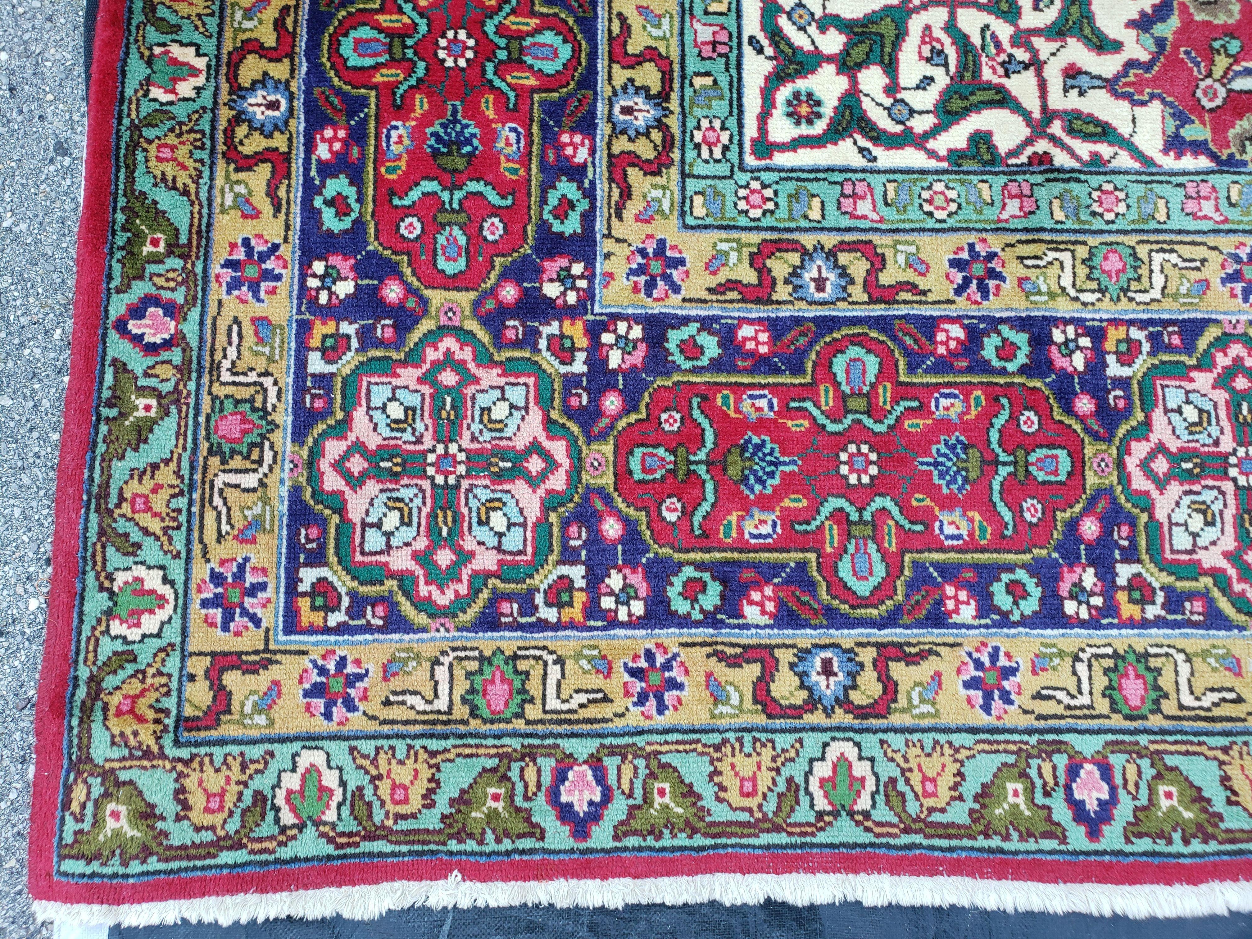 Antique Persian Carpet, Medallion, Mustafi Design, 9'7" x 12' 9" - Jewel Rugs