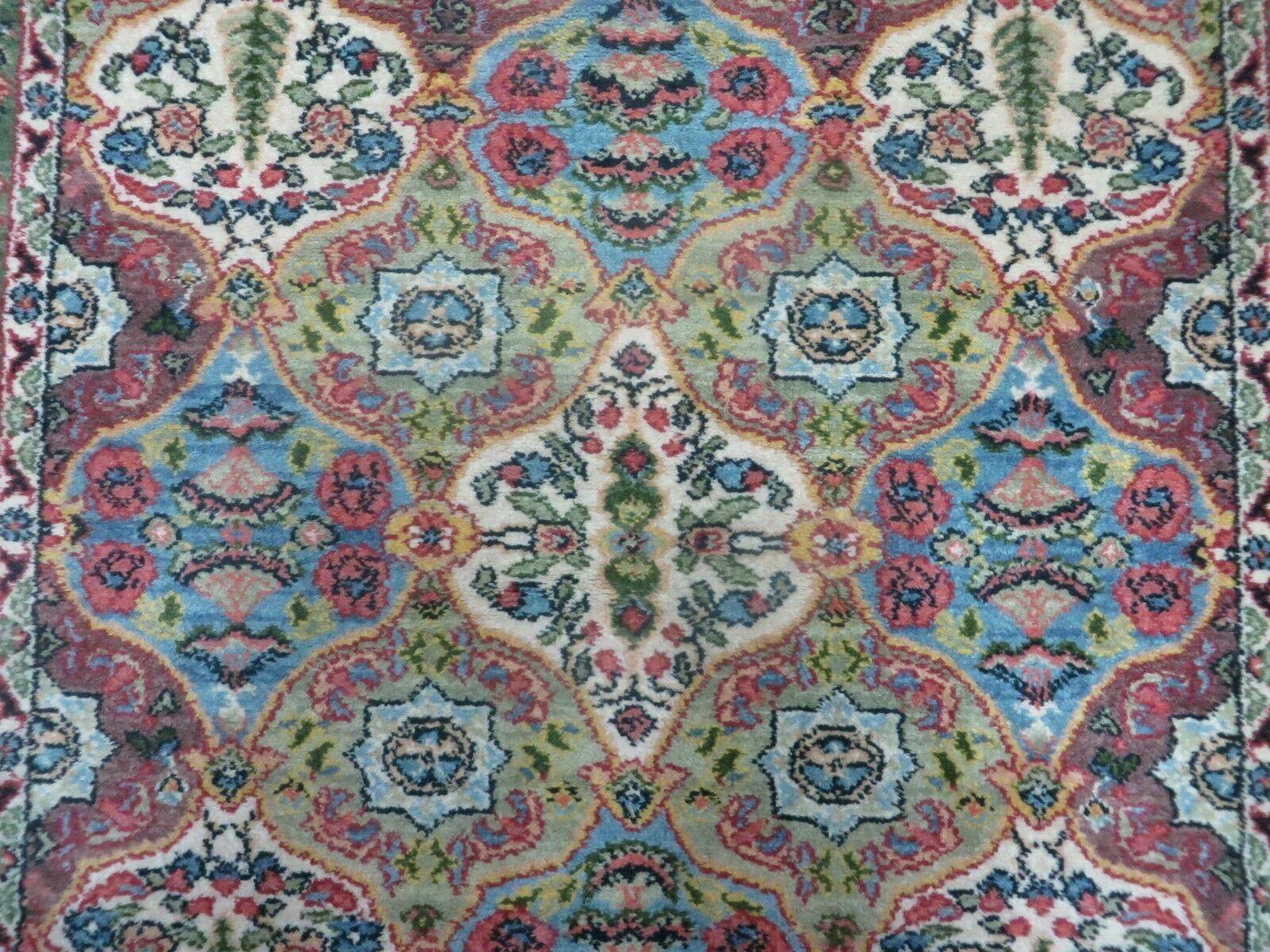 4' 4" X 5' 5" American Made Karastan Wool Rug Beauty - Jewel Rugs