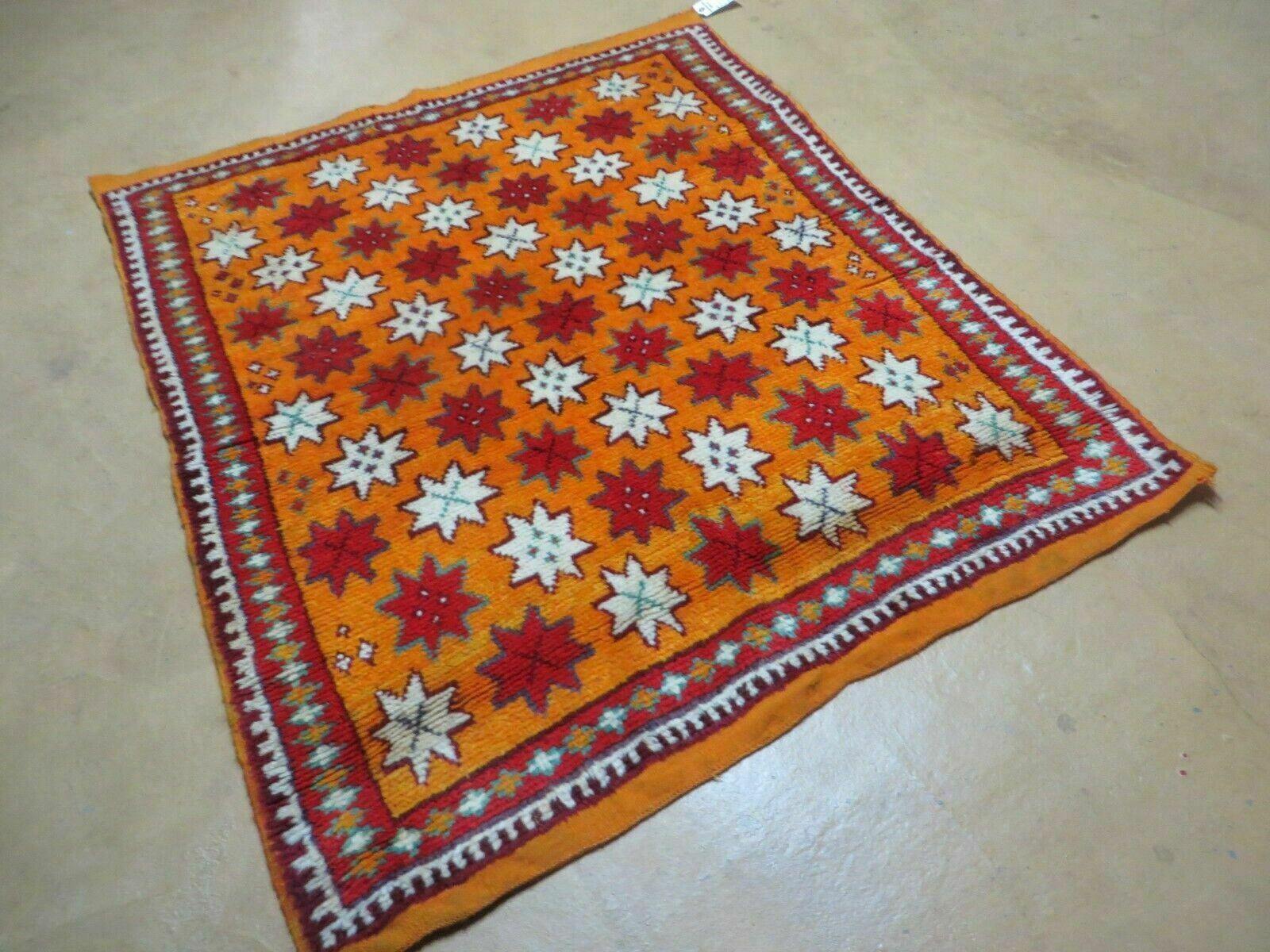 4' X 5' Vintage Handmade Moroccan Tribal Wool Accent Scatter Geometric Rug Star Design - Jewel Rugs