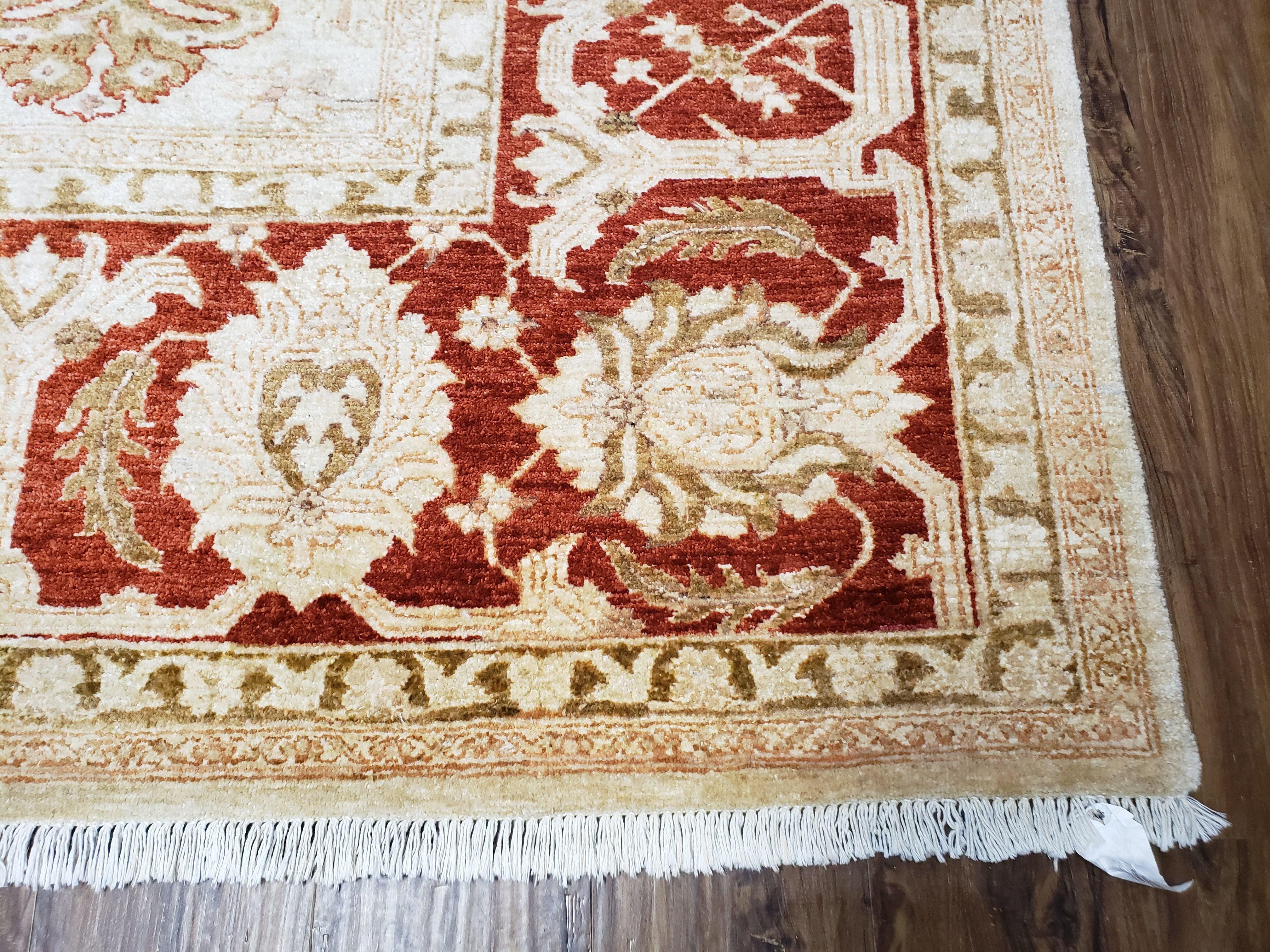 9' X 11' Handmade Beige and Red Floral Mahal Wool Rug - Jewel Rugs