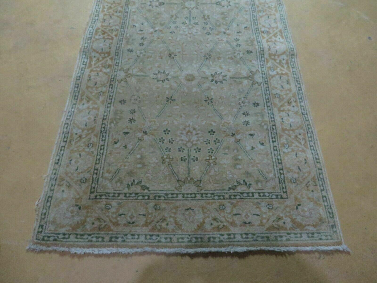 2' 8" X 12' SAFAVIEH Vintage Handmade Pakistan Wool Rug Runner Hand Knotted Wow - Jewel Rugs