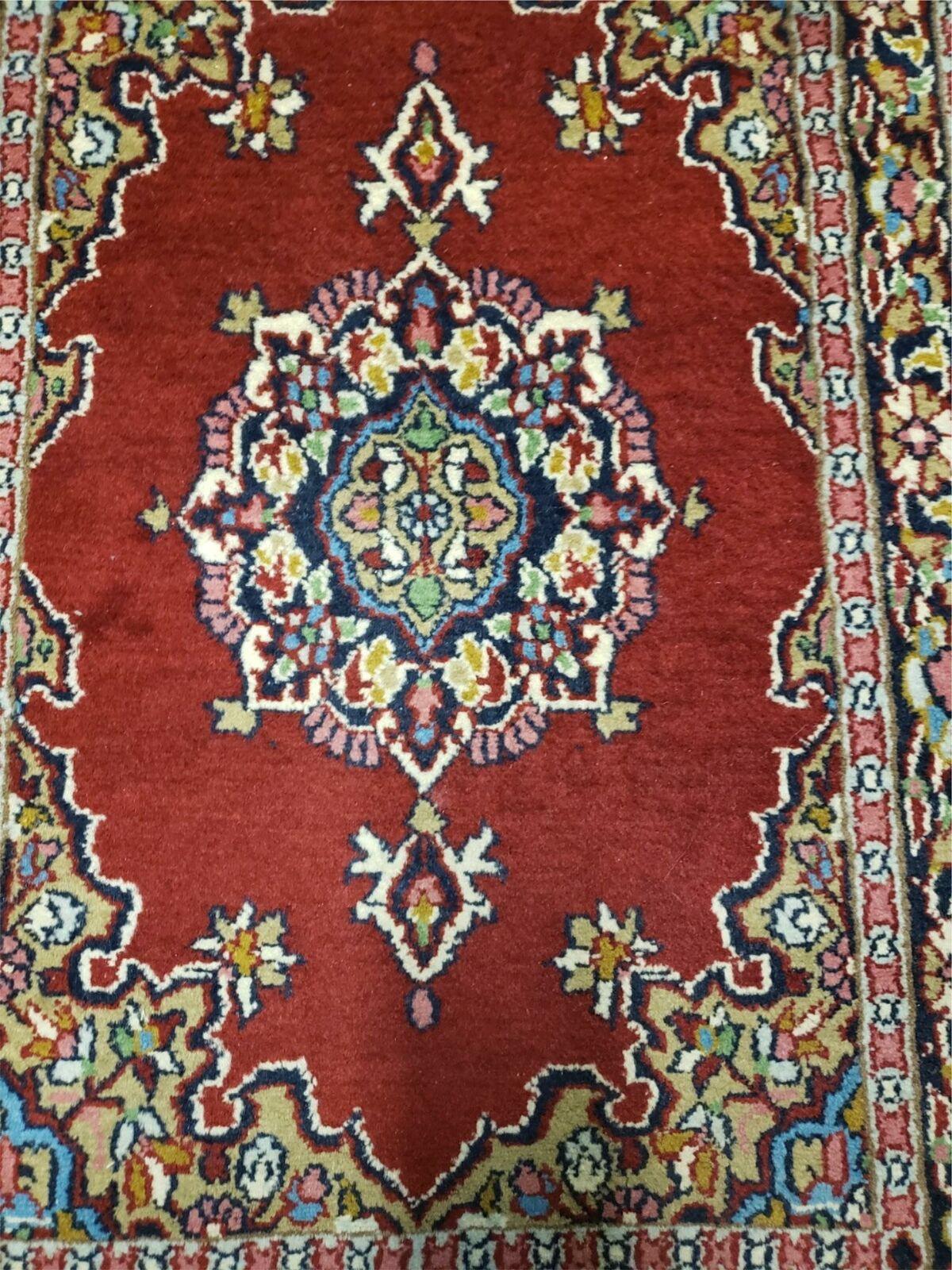 1' 6" X 2' 2" Vintage Handmade Indian Wool Rug Nice - Jewel Rugs