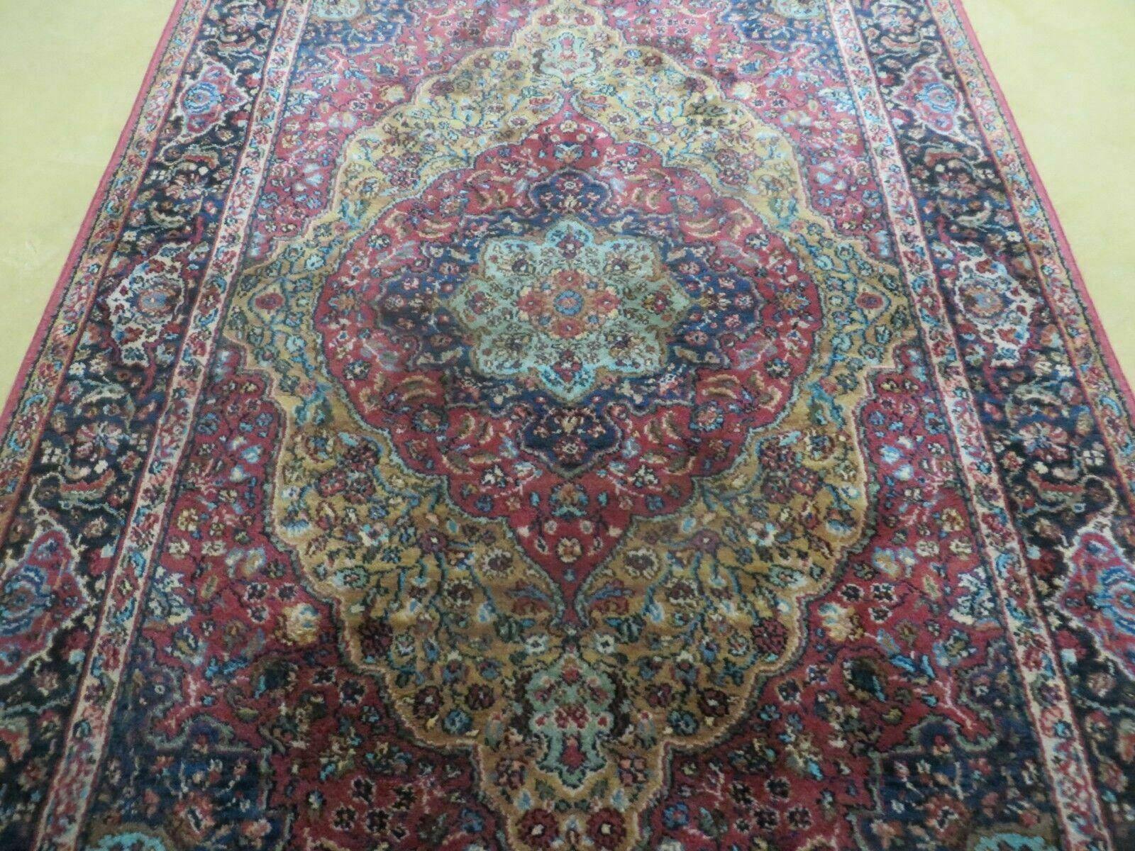 4' 3" X 6' Karastan Medallion Kirman Pattern # 700-718 Wool Rug USA Beauty - Jewel Rugs