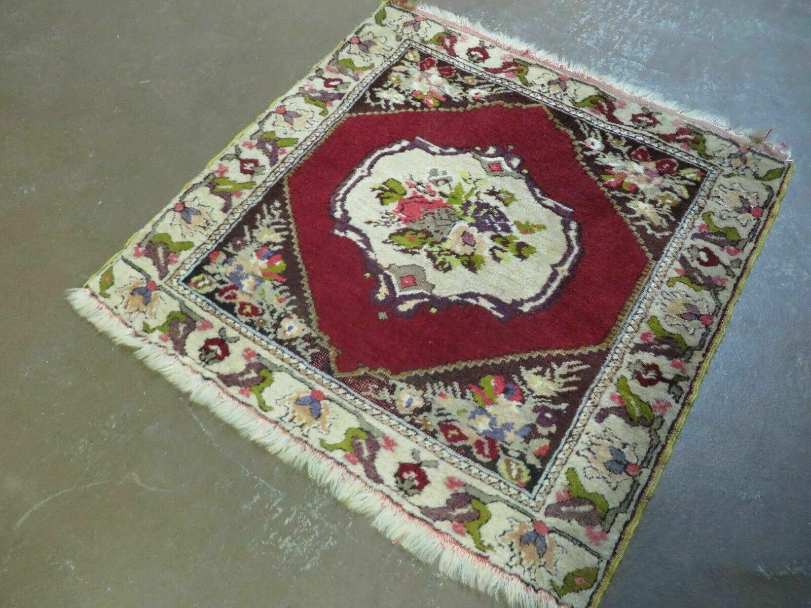 2' X 2' Antique Handmade Turkish Oushak Bergamo Yastik Wool Rug Mat - Jewel Rugs